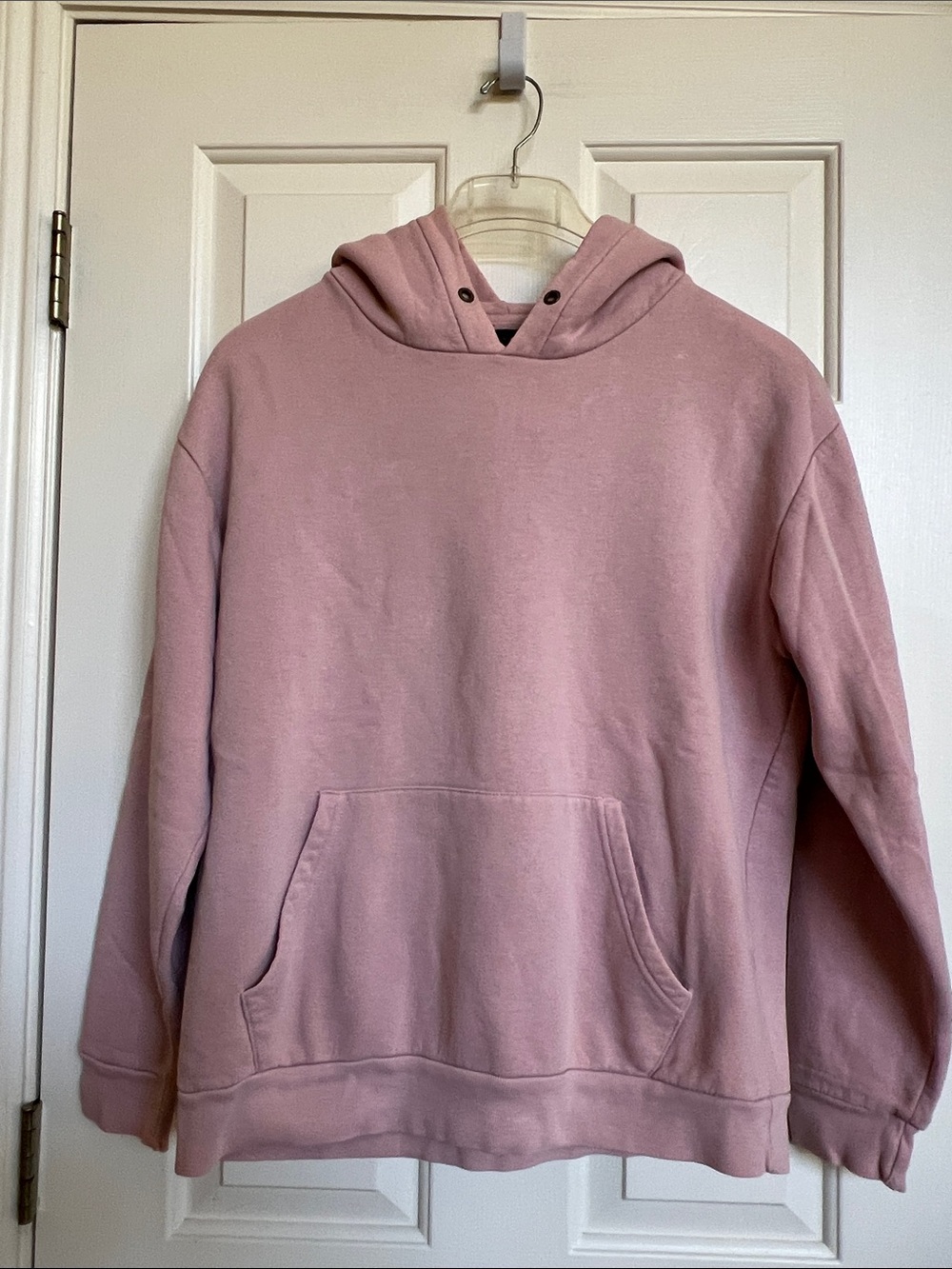 Zara ( essentials ) daily outfit hoodie
